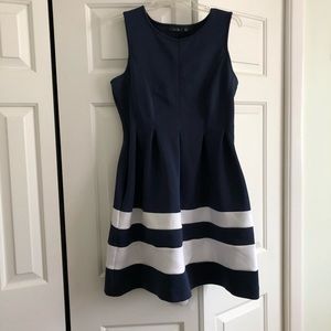 EUC Apt 9 navy stripe dress